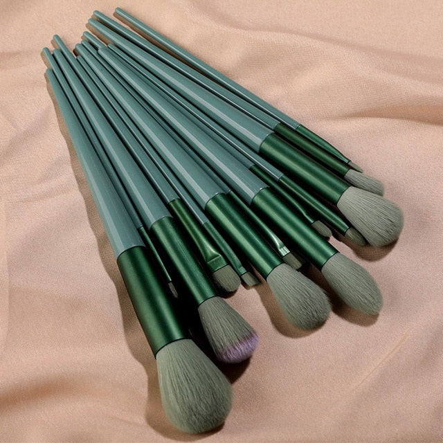 SoftGlow™-Fluffy Makeup Brushes Set