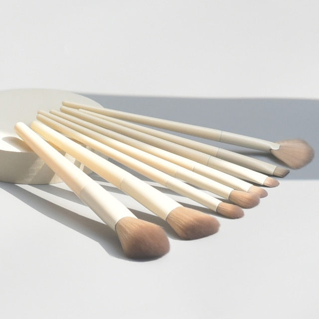 SoftGlow™-Fluffy Makeup Brushes Set